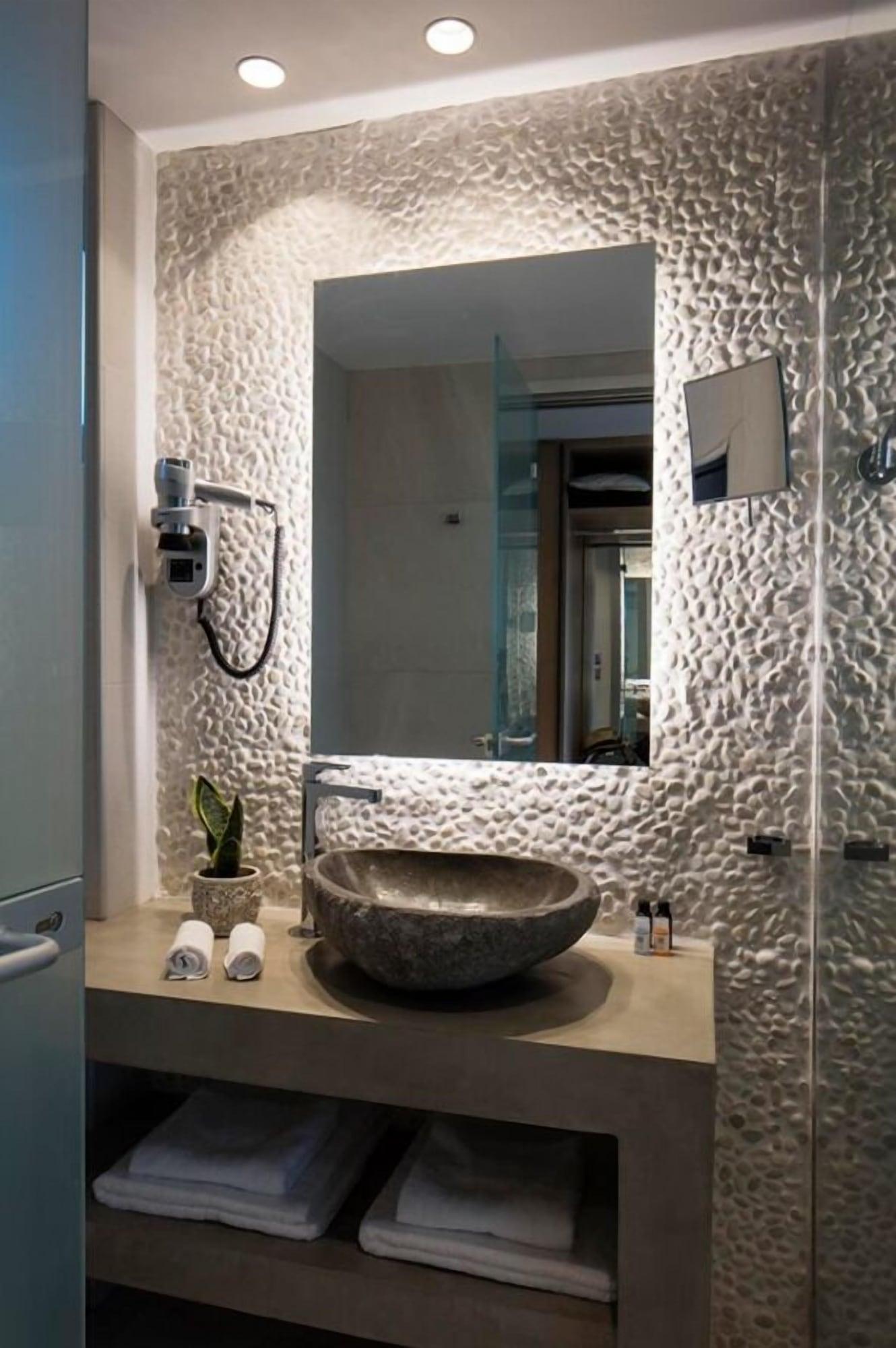 Amira Luxury Suites Скиатос Екстериор снимка
